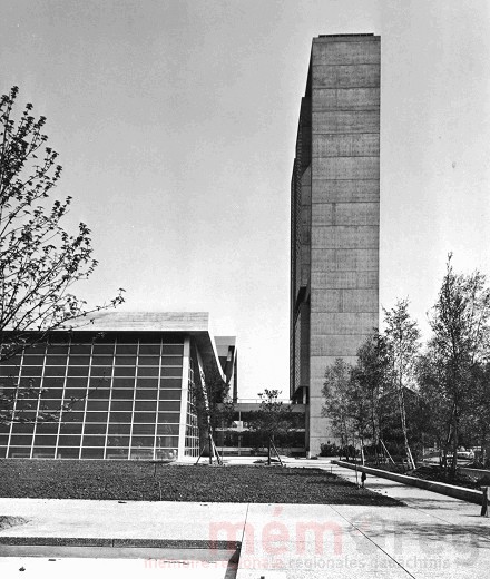Das Hochhaus des Kongresshauses, 1966
