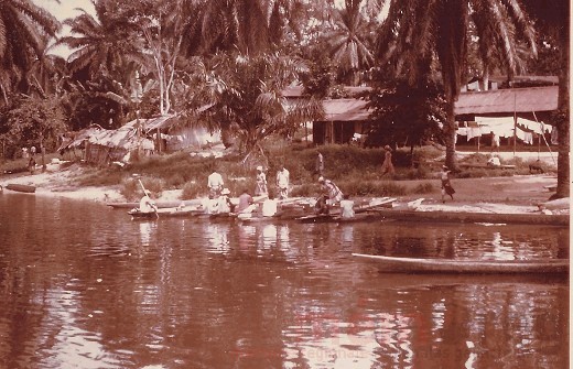 Szene am Fluss in Lambarene, 1962