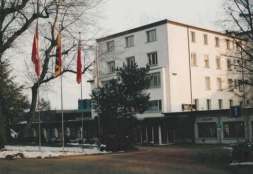 Der Eingangsbereich des Regionalspitals Biel, um 2005.
