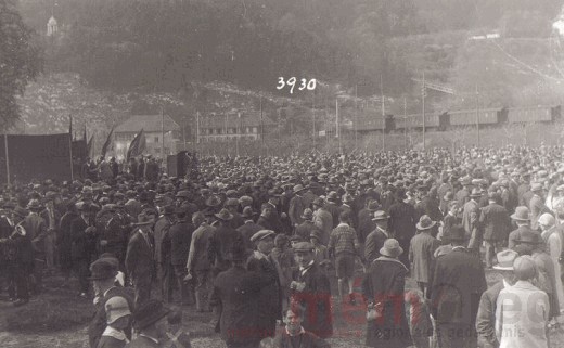 Volksfest zum 1. Mai am Strandboden in Biel, um 1930