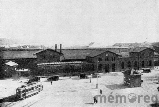 Der alte Bahnhofplatz in Biel, 1923
