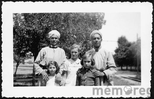 Internierte «Spahis» in Ipsach, 1940
