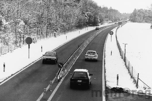 Autobahn T6 bei Lyss, 1996