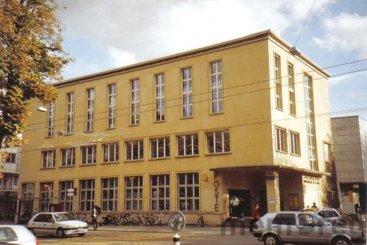 Die Stadtbibliothek in Biel, 2005